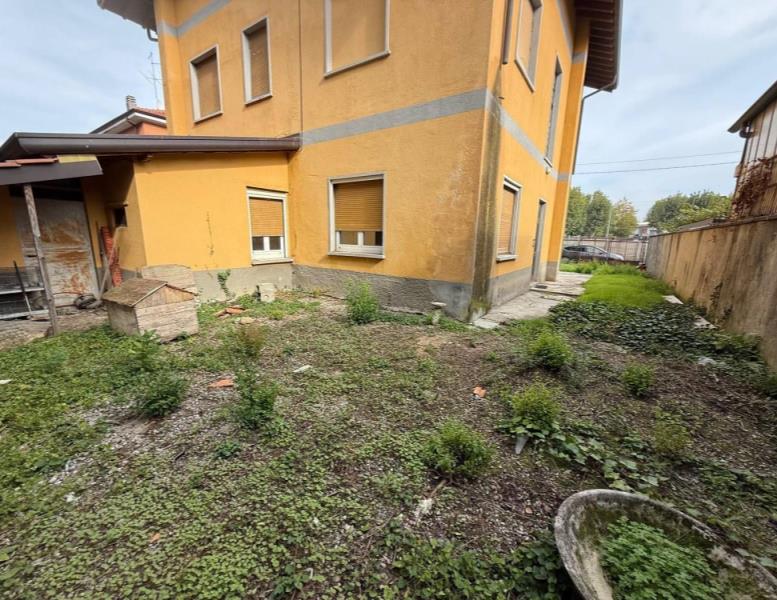 casa indipendente in vendita a Toscolano-Maderno