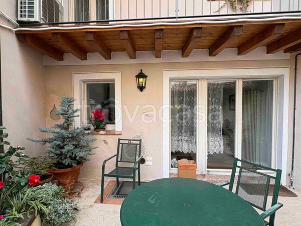 casa indipendente in vendita a Toscolano-Maderno in zona Maderno