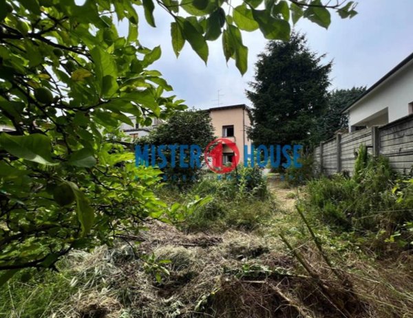 casa indipendente in vendita a Toscolano-Maderno in zona Maderno