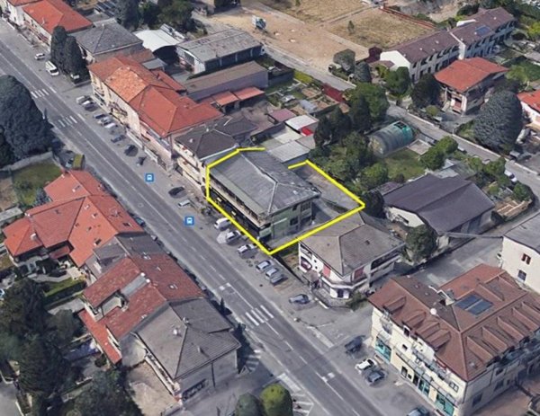 casa indipendente in vendita a Toscolano-Maderno in zona Maderno