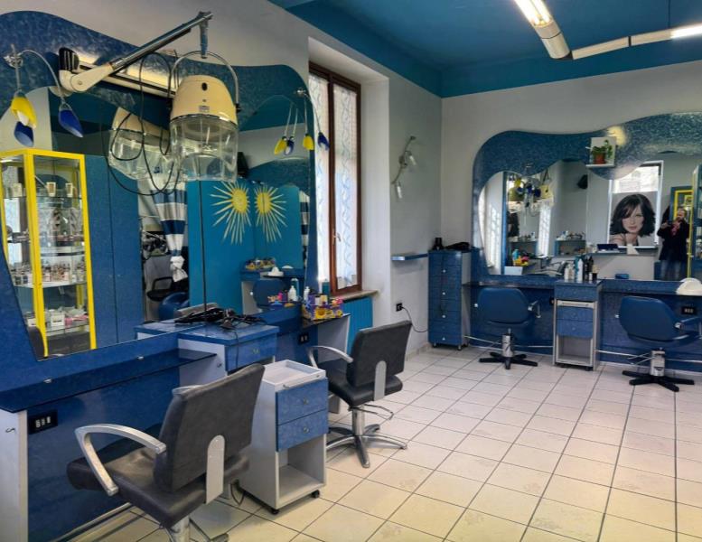 negozio in vendita a Toscolano-Maderno