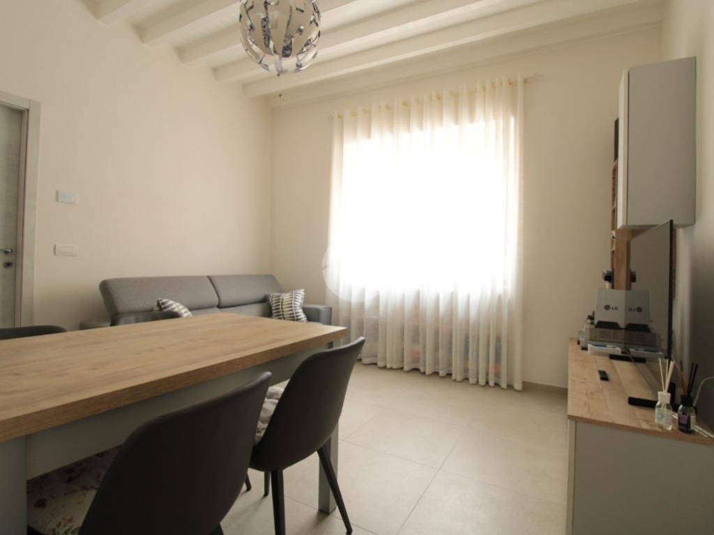 appartamento in vendita a Toscolano-Maderno in zona Toscolano