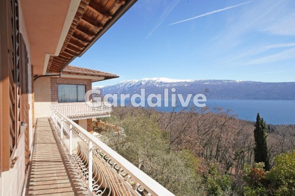 casa indipendente in vendita a Toscolano-Maderno