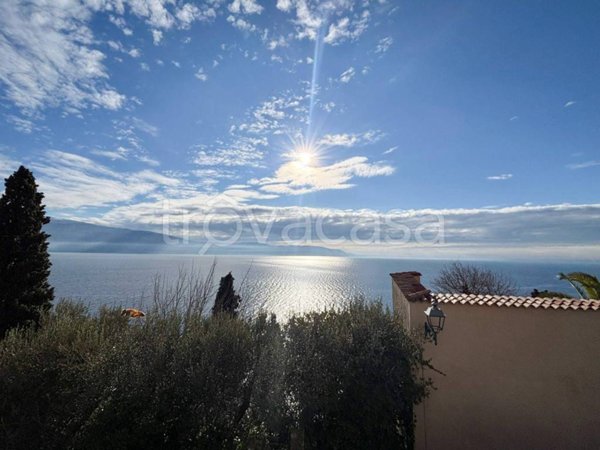 casa indipendente in vendita a Toscolano-Maderno in zona Cecina