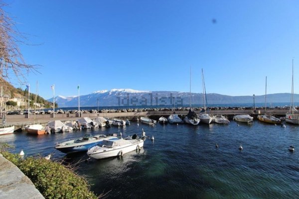 appartamento in vendita a Toscolano-Maderno in zona Maderno