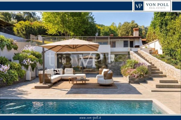 casa indipendente in vendita a Toscolano-Maderno in zona Toscolano