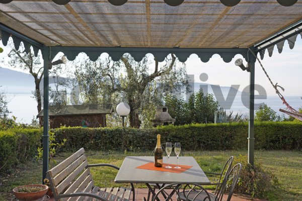 appartamento in vendita a Toscolano-Maderno in zona Cecina