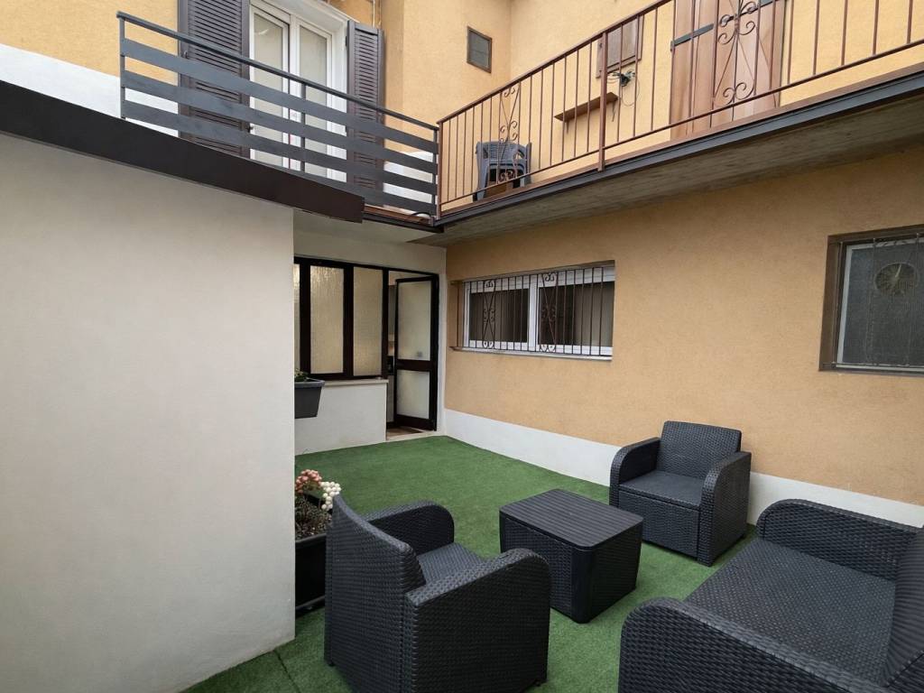 casa indipendente in vendita a Toscolano-Maderno in zona Pulciano