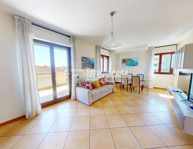 appartamento in vendita a Toscolano-Maderno in zona Maderno