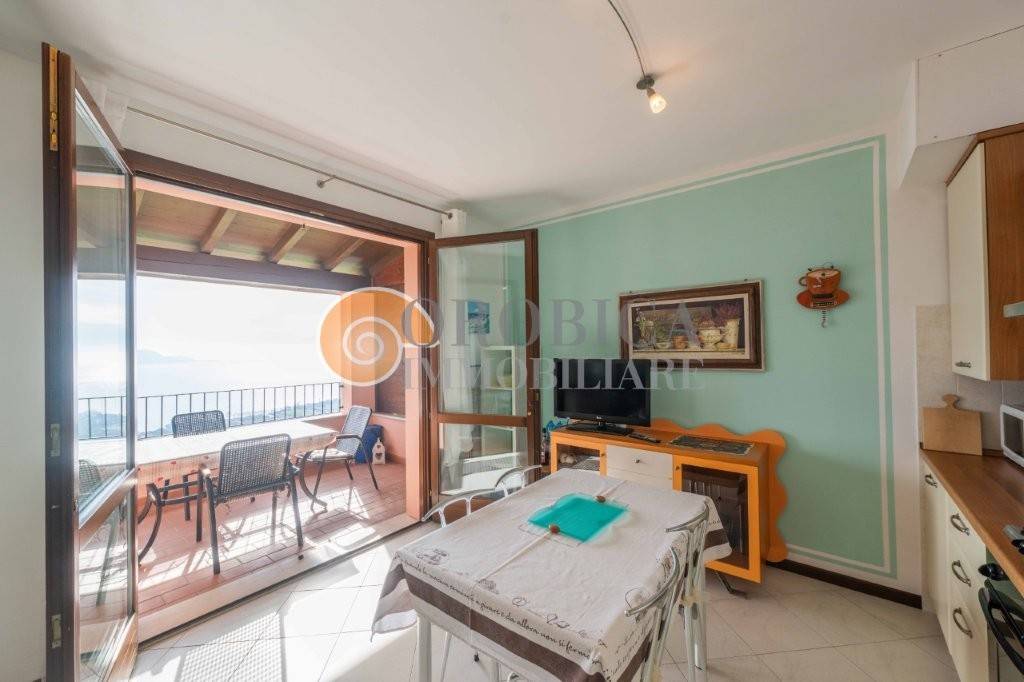 appartamento in vendita a Toscolano-Maderno in zona Toscolano
