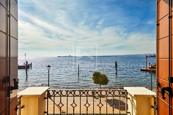 appartamento in vendita a Toscolano-Maderno in zona Maderno