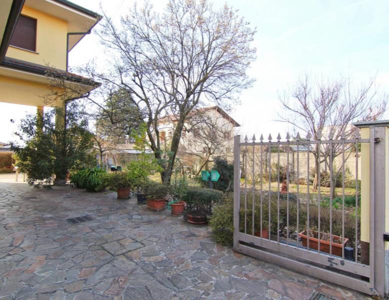 casa indipendente in vendita a Toscolano-Maderno in zona Maderno