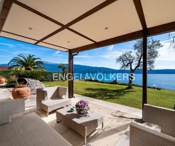 casa indipendente in vendita a Toscolano-Maderno