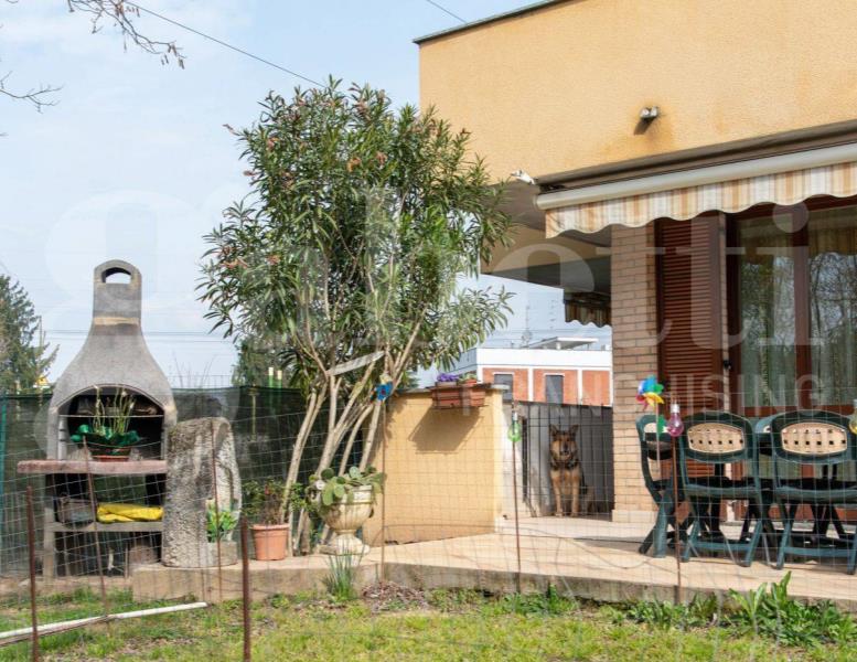 appartamento in vendita a Toscolano-Maderno in zona Maderno