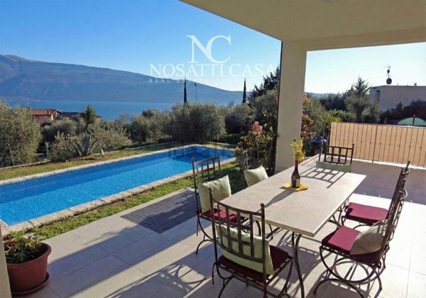 casa indipendente in vendita a Toscolano-Maderno in zona Gaino