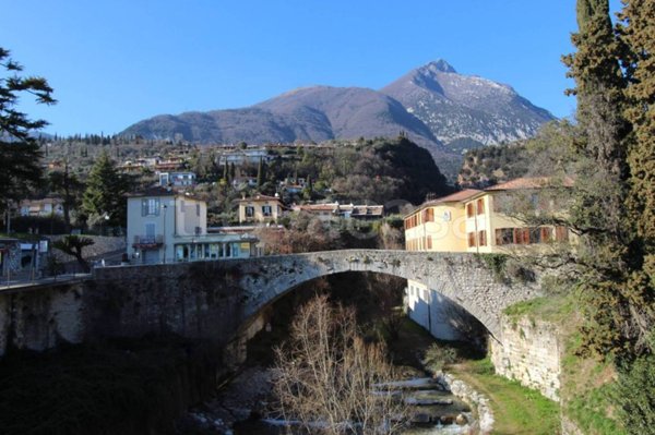 appartamento in vendita a Toscolano-Maderno in zona Toscolano