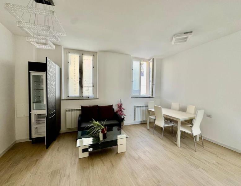 appartamento in vendita a Toscolano-Maderno in zona Maderno