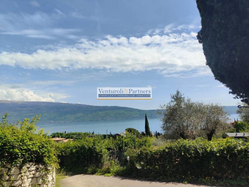 casa indipendente in vendita a Toscolano-Maderno in zona Maderno