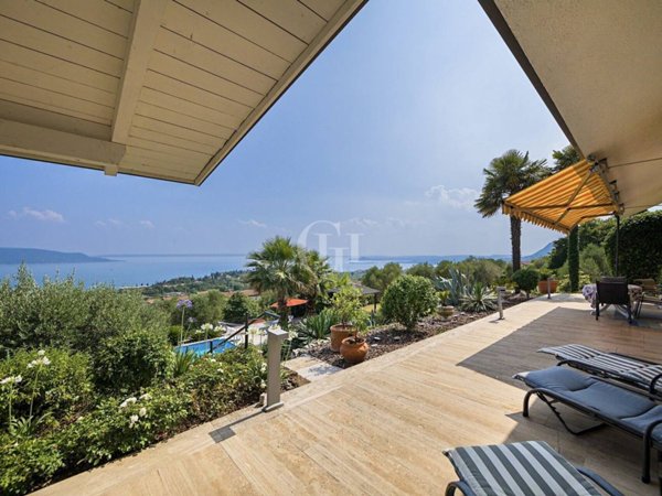 casa indipendente in vendita a Toscolano-Maderno
