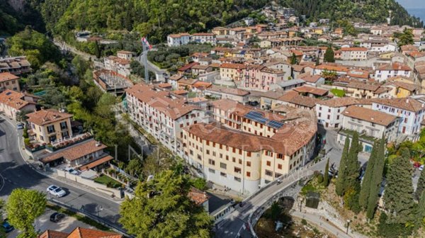 appartamento in vendita a Toscolano-Maderno in zona Toscolano