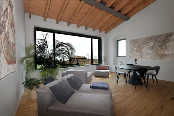 casa indipendente in vendita a Toscolano-Maderno in zona Gaino