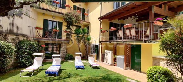 casa indipendente in vendita a Toscolano-Maderno in zona Toscolano