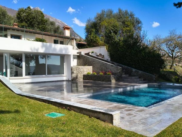 casa indipendente in vendita a Toscolano-Maderno