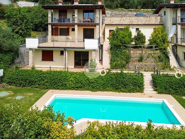 appartamento in vendita a Toscolano-Maderno in zona Vigole