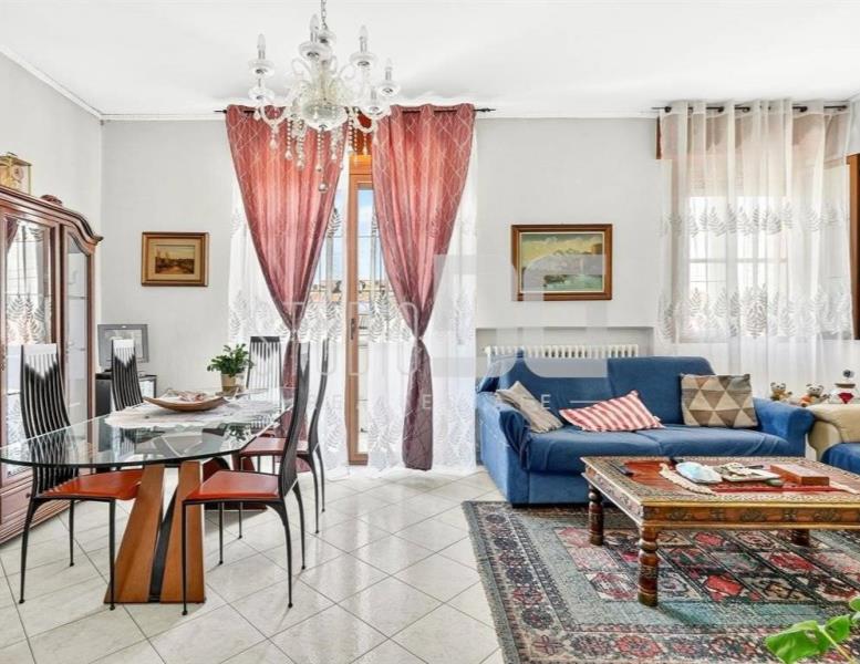 casa indipendente in vendita a Toscolano-Maderno in zona Maderno