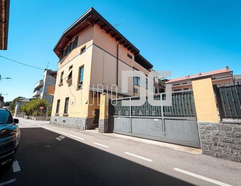 appartamento in vendita a Toscolano-Maderno in zona Maderno