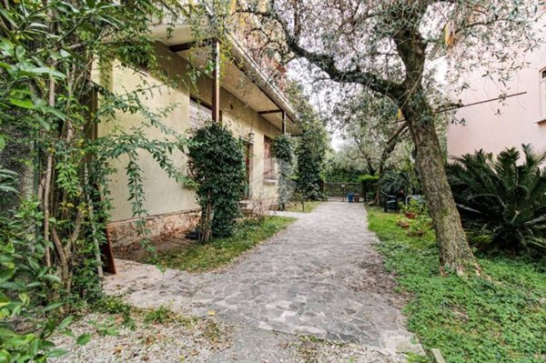 appartamento in vendita a Toscolano-Maderno in zona Toscolano
