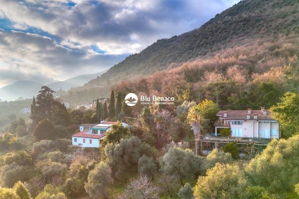 casa indipendente in vendita a Toscolano-Maderno