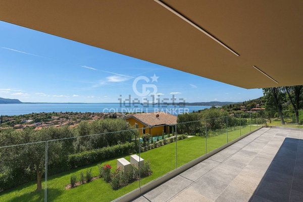 appartamento in vendita a Toscolano-Maderno in zona Maderno
