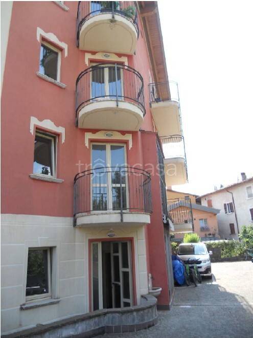 appartamento in vendita a Toscolano-Maderno in zona Maderno