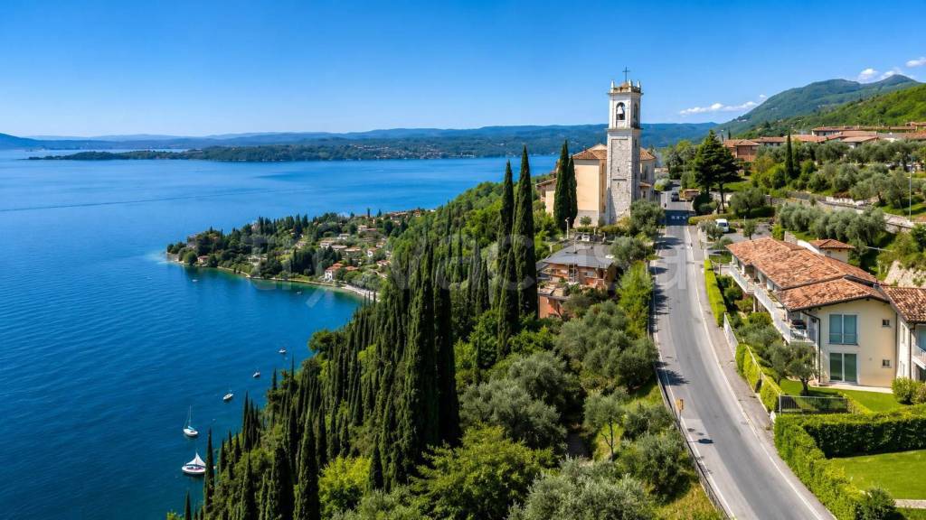 casa indipendente in vendita a Toscolano-Maderno in zona Maderno