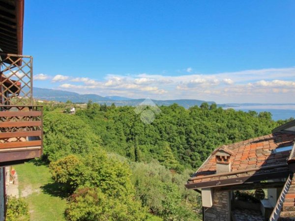 casa indipendente in vendita a Toscolano-Maderno