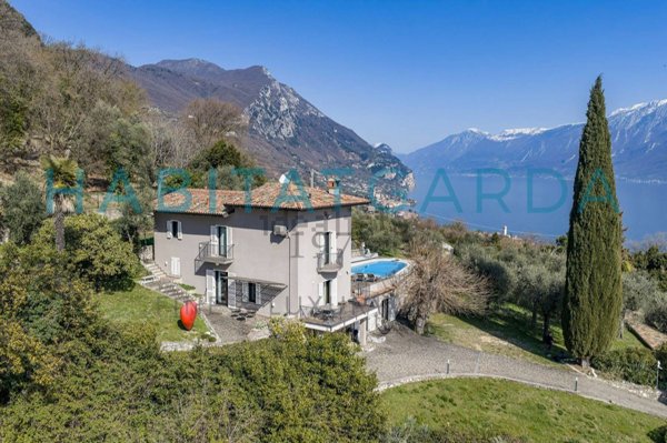 casa indipendente in vendita a Toscolano-Maderno
