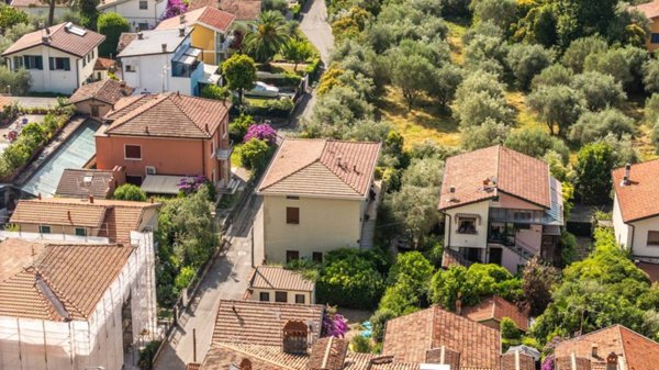 appartamento in vendita a Toscolano-Maderno in zona Toscolano