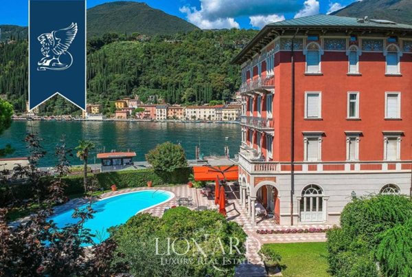 negozio in vendita a Toscolano-Maderno in zona Toscolano