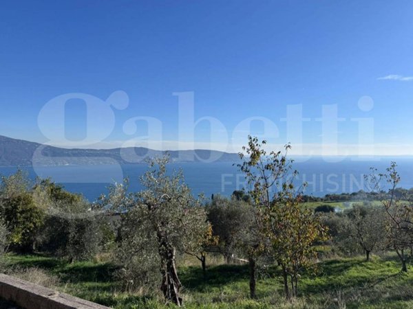 appartamento in vendita a Toscolano-Maderno in zona Gaino