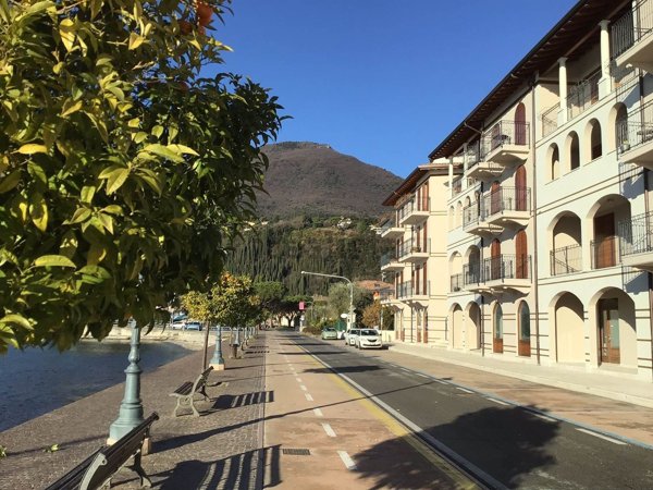 appartamento in vendita a Toscolano-Maderno in zona Maderno