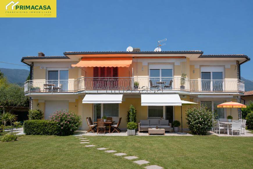 appartamento in vendita a Toscolano-Maderno in zona Maderno