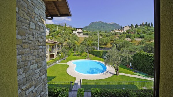 appartamento in vendita a Toscolano-Maderno in zona Cecina