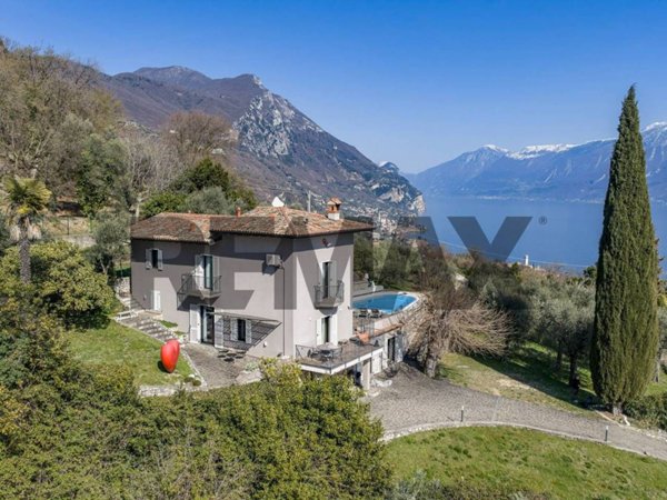 casa indipendente in vendita a Toscolano-Maderno in zona Roina