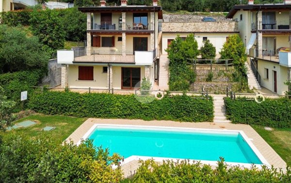 appartamento in vendita a Toscolano-Maderno in zona Maderno