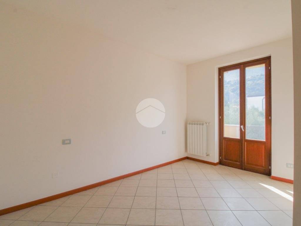 appartamento in vendita a Toscolano-Maderno in zona Maderno