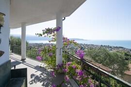 casa indipendente in vendita a Toscolano-Maderno