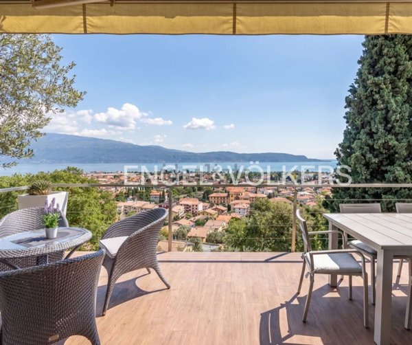 casa indipendente in vendita a Toscolano-Maderno in zona Toscolano