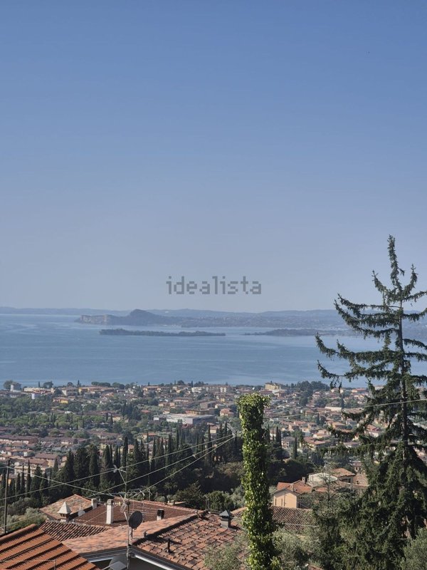 casa indipendente in vendita a Toscolano-Maderno in zona Pulciano