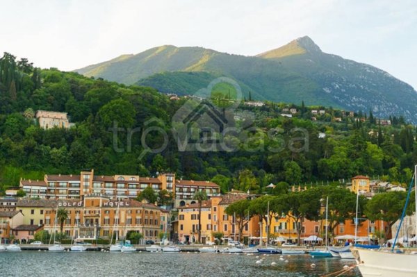 appartamento in vendita a Toscolano-Maderno in zona Toscolano